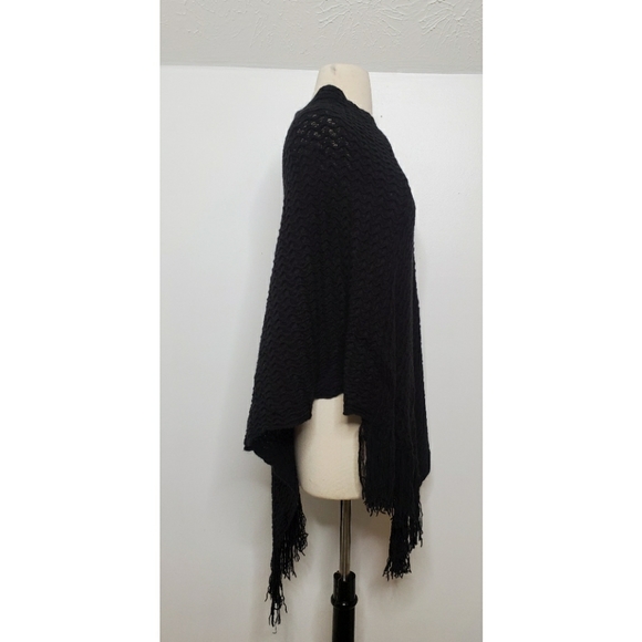 Boho Black Fringe  Poncho - Picture 4 of 6